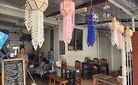 Wayside Guesthouse